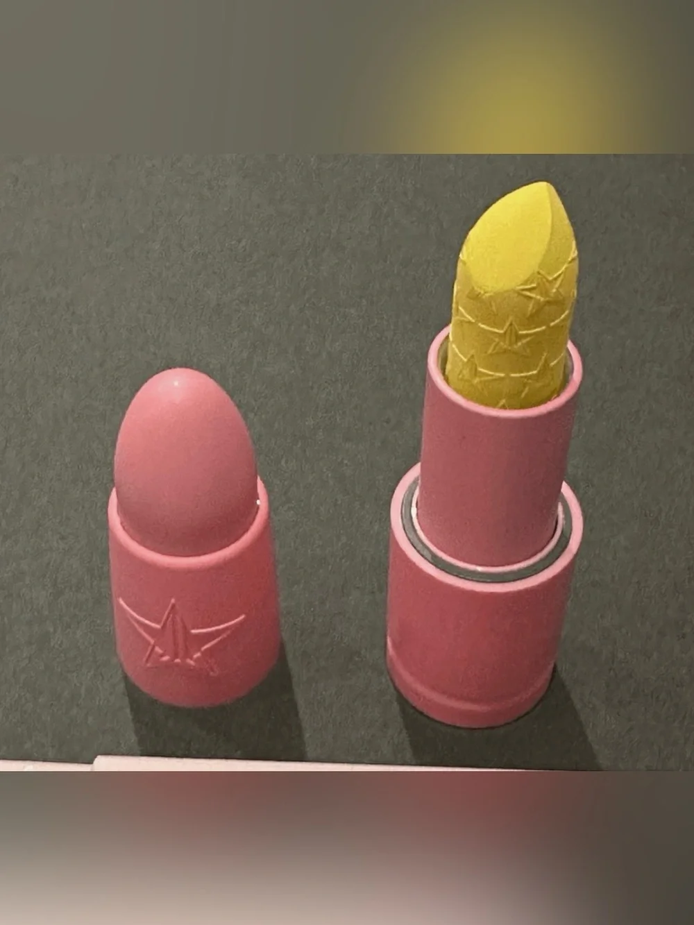 ✨ NIB Jeffree Star Cosmetics Velvet Trap Lipstick – Easter Sunday ✨